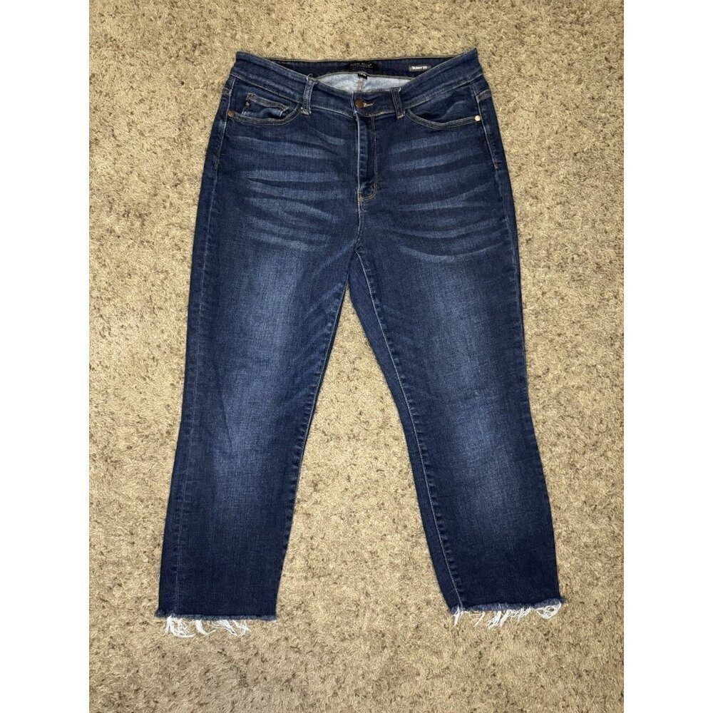 JUDY BLUE Skinny Fit Jeans Cut Off Frayed Hem Stretch Comfort 14W 34x23 READ